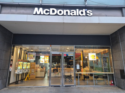 서울시 강남구 상가 매장 유리창 청소